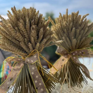 Wheat Stook - Natural