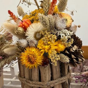 Wooden Autumn table decoration - Orange
