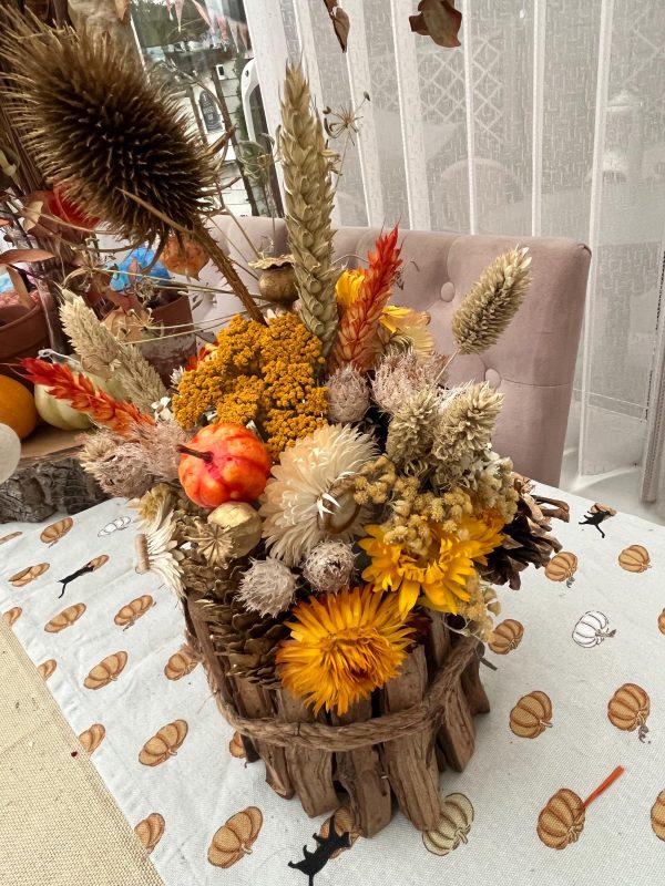 Wooden Autumn table decoration - Orange - Image 2