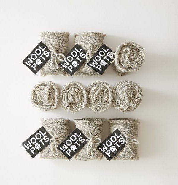 Pack of 100 wool pots