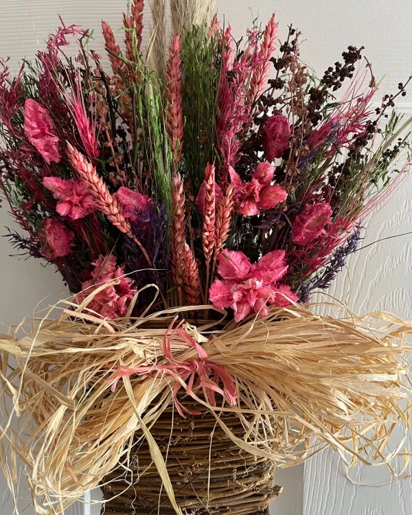 Flat Rattan Flowerbasket - Pink