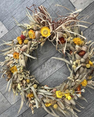 Dried flower wreath - yellow