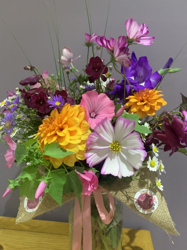 Hand tied bouquet - The joy of late summer - Image 5