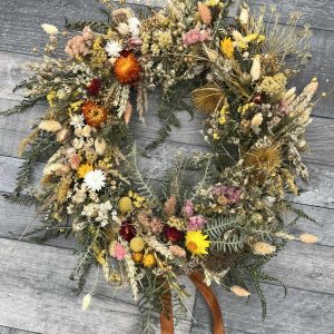 Dried flower wreath - Autumn colours