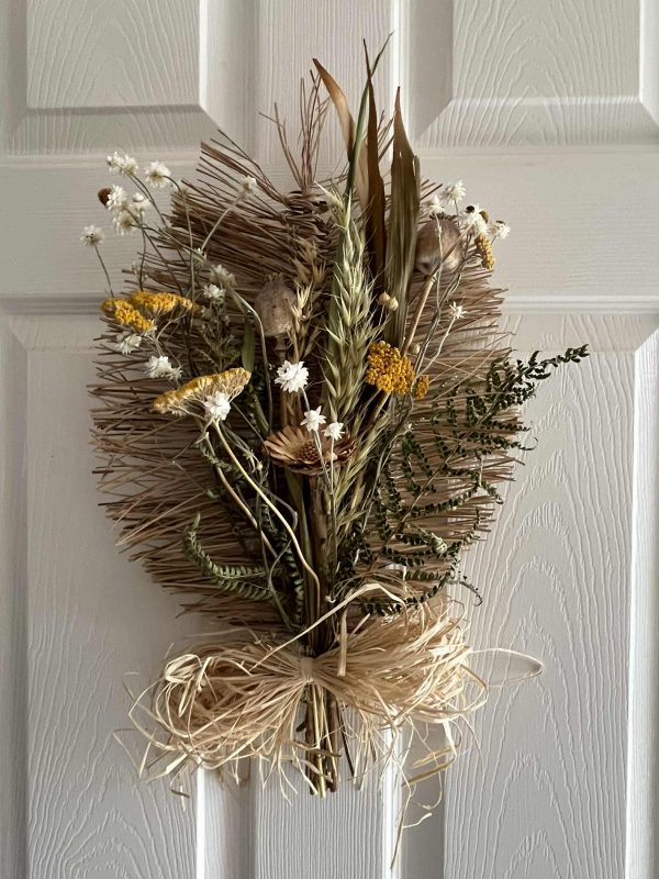 Boho Palm decorated with dried flowrs - Image 3